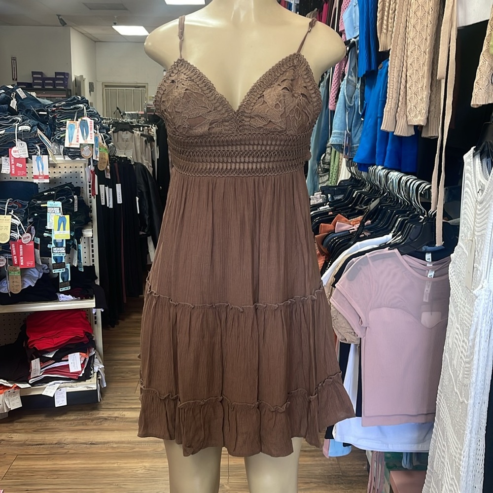 Spring Coco Linen dress - Picture 2 of 6